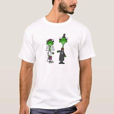 Fun Frog Bride and Groom Wedding Design T-Shirt