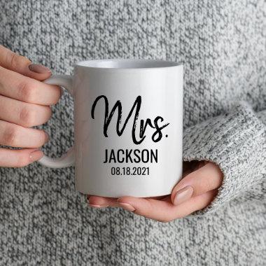 Modern Mr and Mrs Bride Groom Wedding Engagement Mug