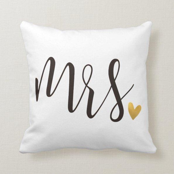 Mrs.|Mr.& Mrs.Wedding Gift Throw Pillow