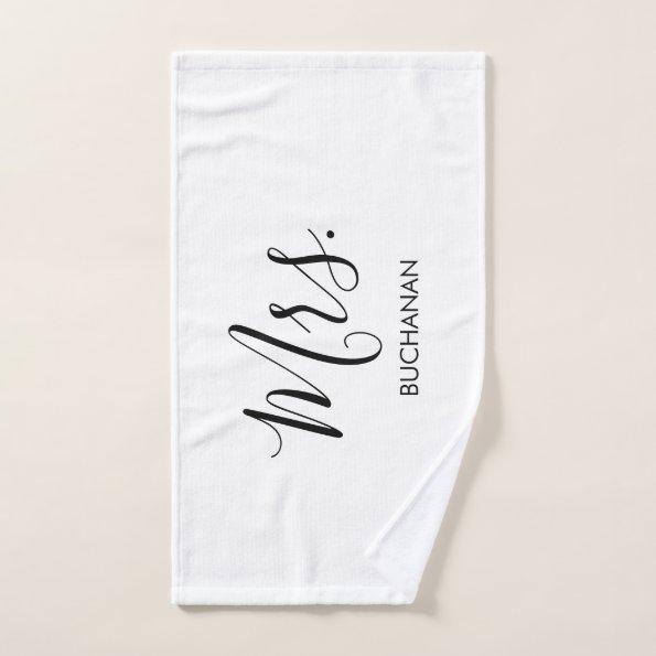Black White Minimalist Calligraphy Bridal Shower Bath Towel Set