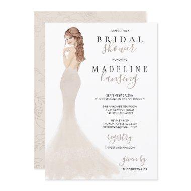 Bride in Champagne Lace Gown  Invitat