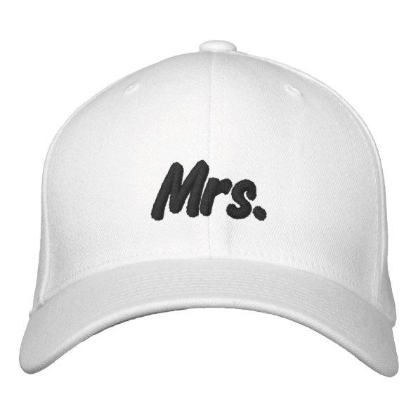 Chic Mrs. black and white cute Embroidered Baseball Cap