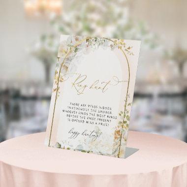 Elegant Floral Ring Hunt  Game Pedestal Sign