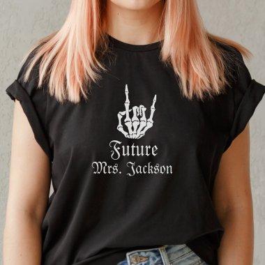 Future Mrs Gothic Skeleton Heart Bachelorette T-Shirt
