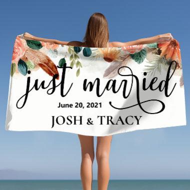 Just married, bridal shower gift, engagement gift beach towel