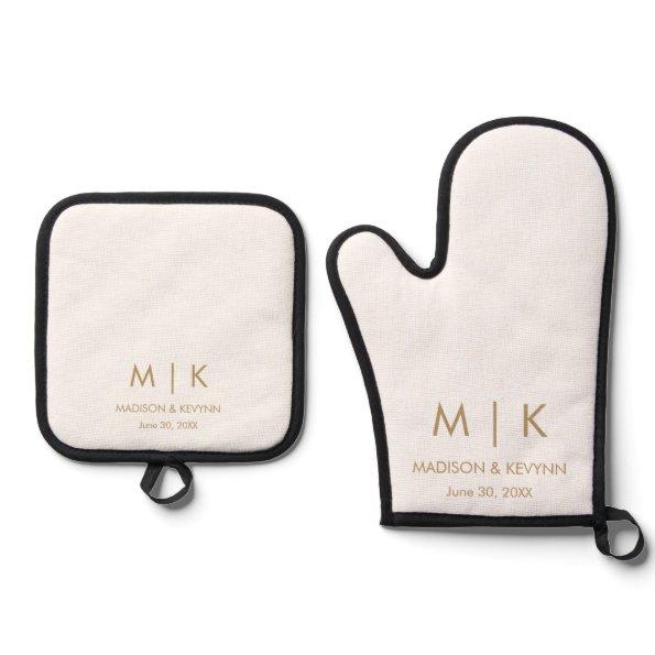 Minimal & Elegant Gold Monogram Wedding Oven Mitt & Pot Holder Set
