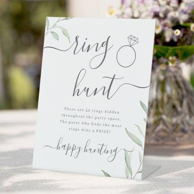 Minimal greenery ring hunt  game sign