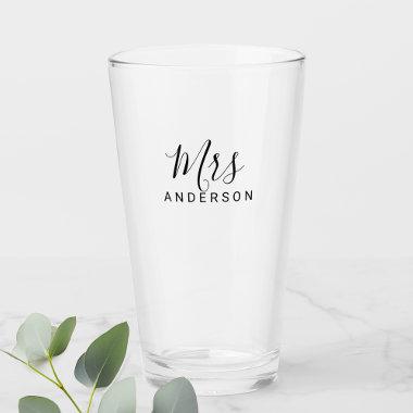 Mr and Mrs | Modern Script Personalized Glass