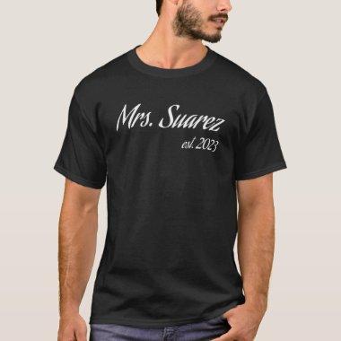 Mrs. SUAREZ 2023 new bride bridal shower wedding P T-Shirt