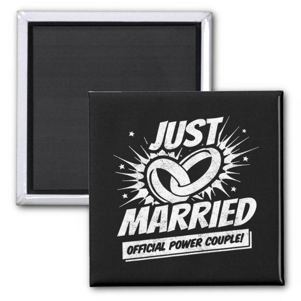 Newlywed - Wedding Honeymoon Couple - Just Married Magnet