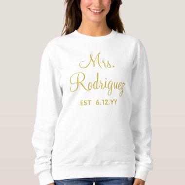 Personalized Mrs Newlywed Custom Gift for Bride Sw Sweatshirt