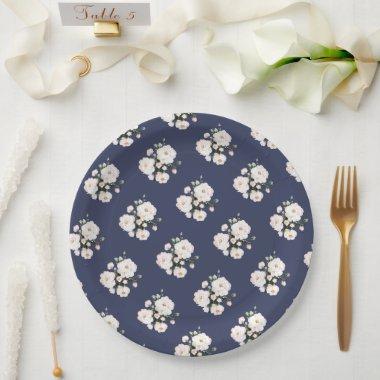 Simple Elegant Purple White Roses Pattern Paper Plates