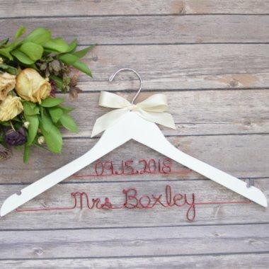 Two-Line Personalized Hanger With Bow